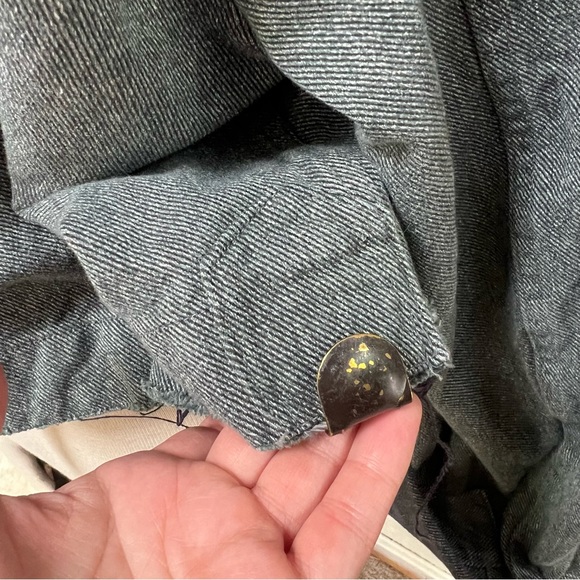 Up cycled selvedge denim cropped jacket - Picture 14 of 15